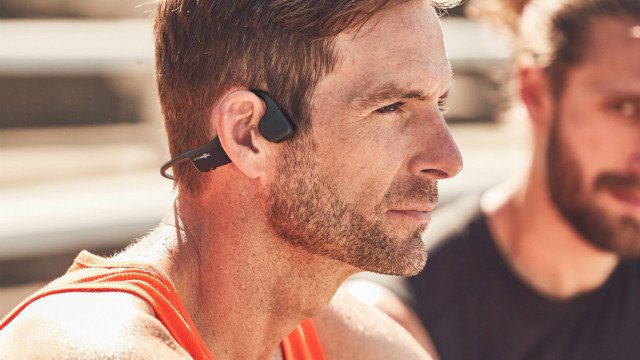 Nueva tecnología en auriculares, conducción ósea