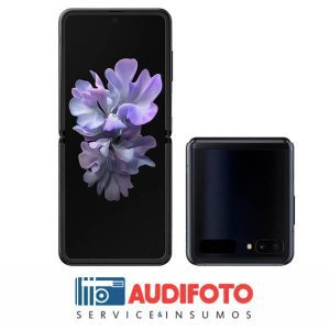 Samsung Galaxy Z Flip - 256GB - 8GB